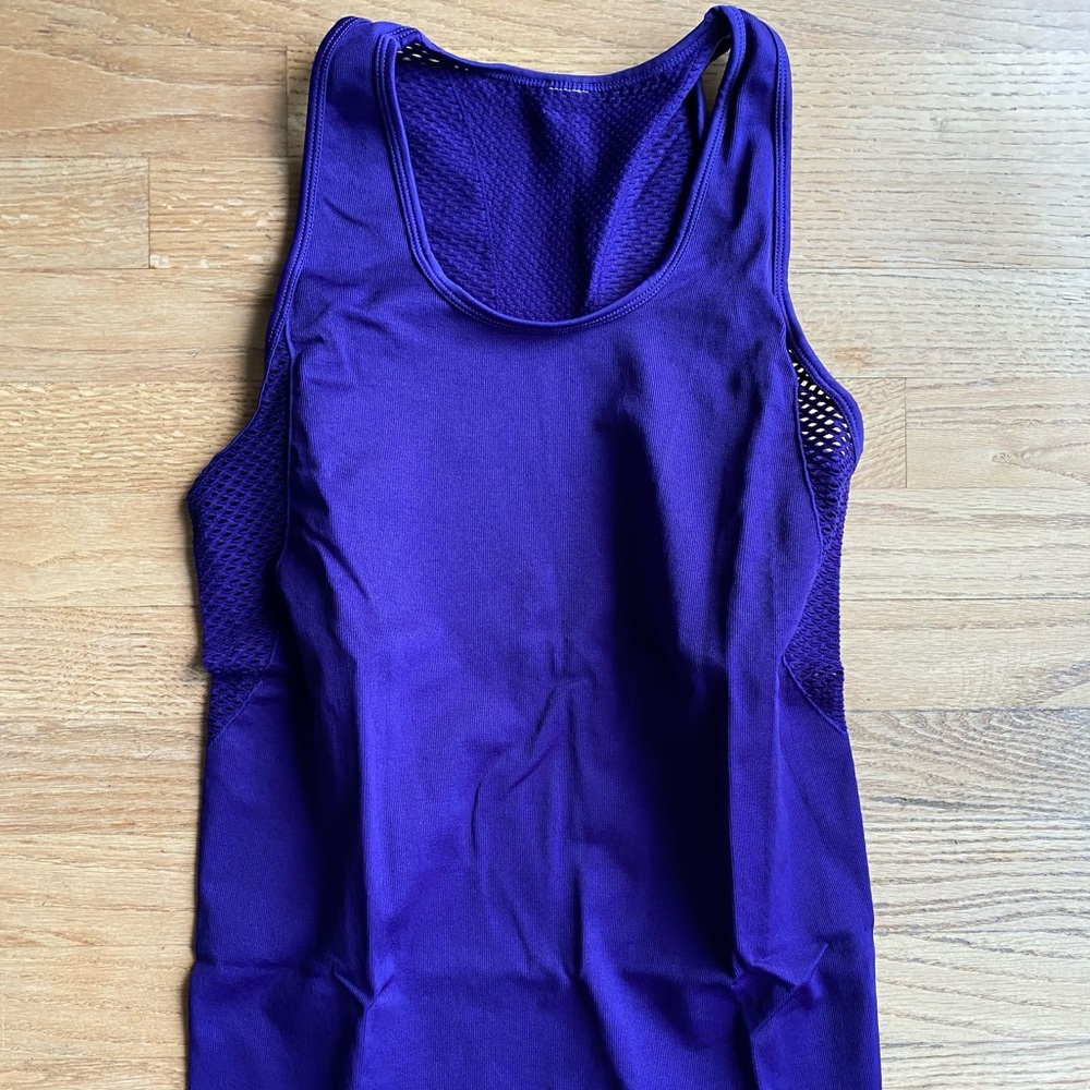 Fabletics workout tank top